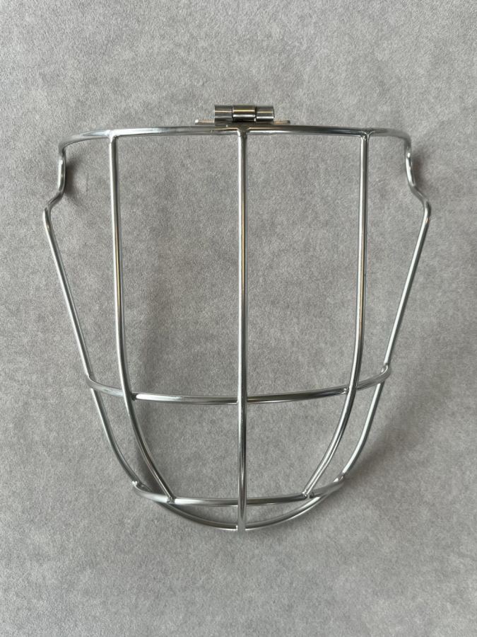 Thurles hurling faceguard, photo 2 of 6